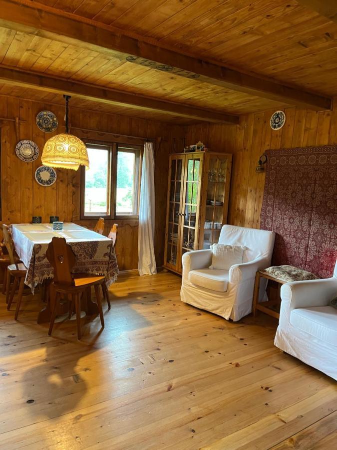 Drewniany Domek Bb Nad Rzeka Powroznik Luaran gambar