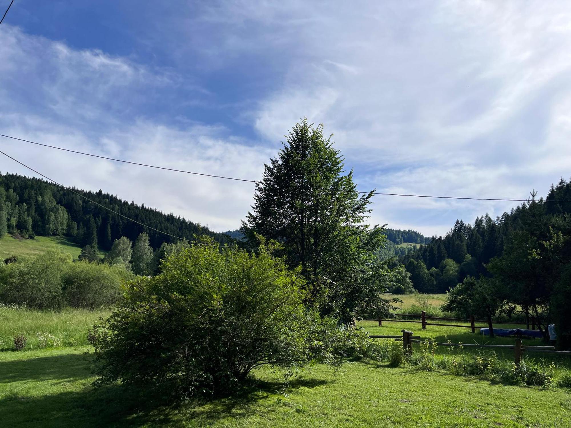 Drewniany Domek Bb Nad Rzeka Powroznik Luaran gambar